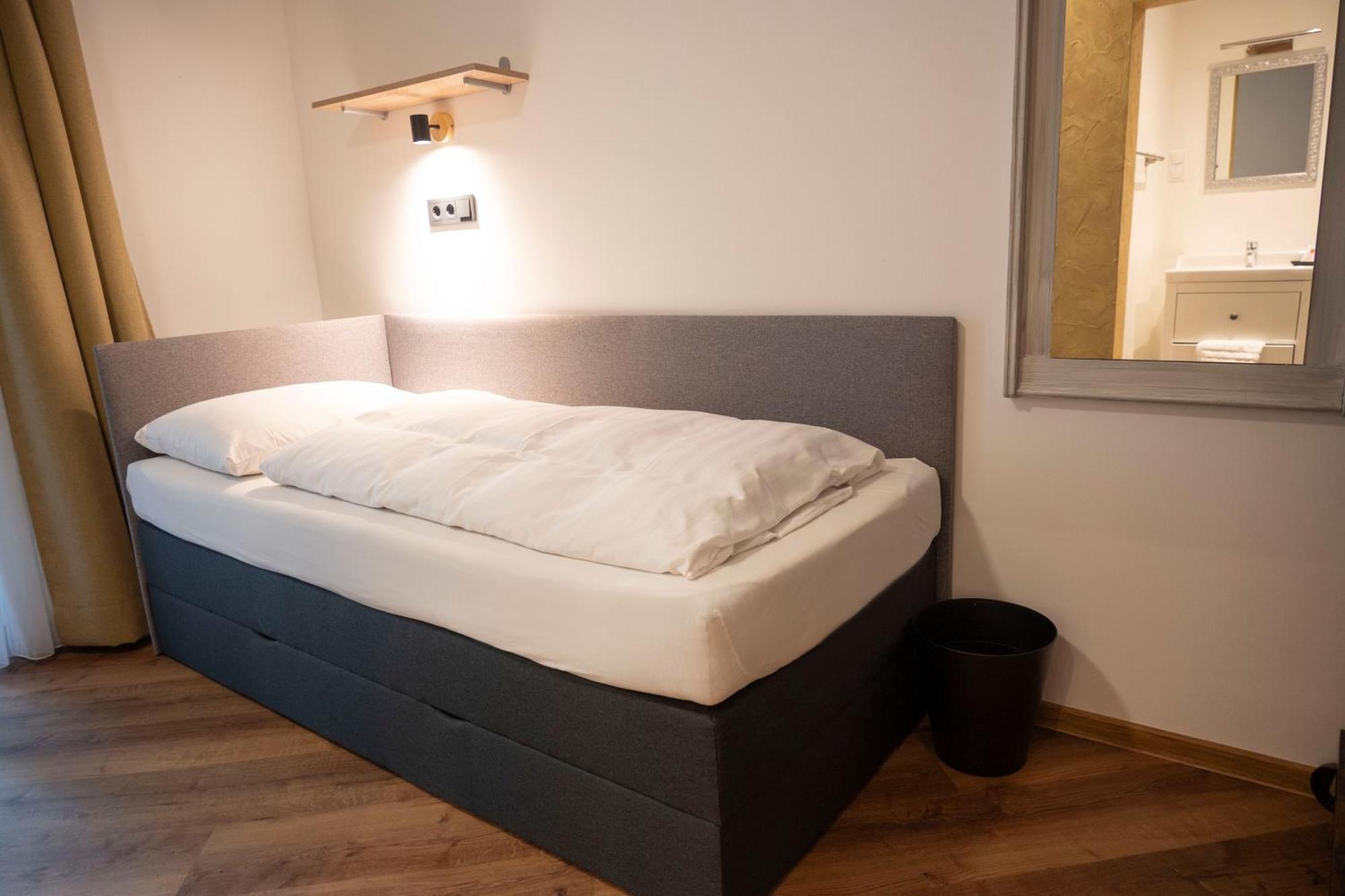 Bed & Breakfast Goldener Stiefel Mariazell Buitenkant foto