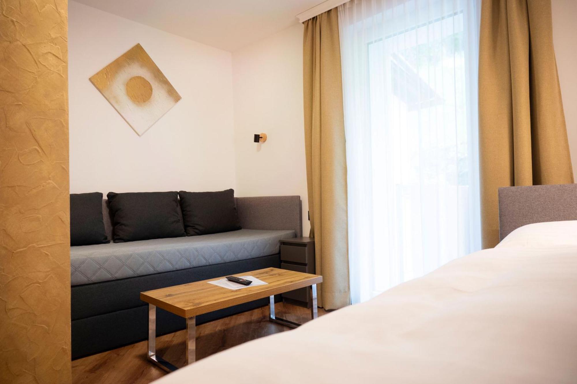 Bed & Breakfast Goldener Stiefel Mariazell Buitenkant foto