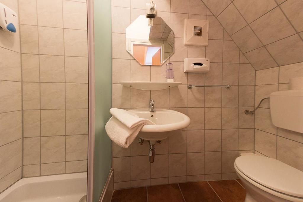 Bed & Breakfast Goldener Stiefel Mariazell Kamer foto